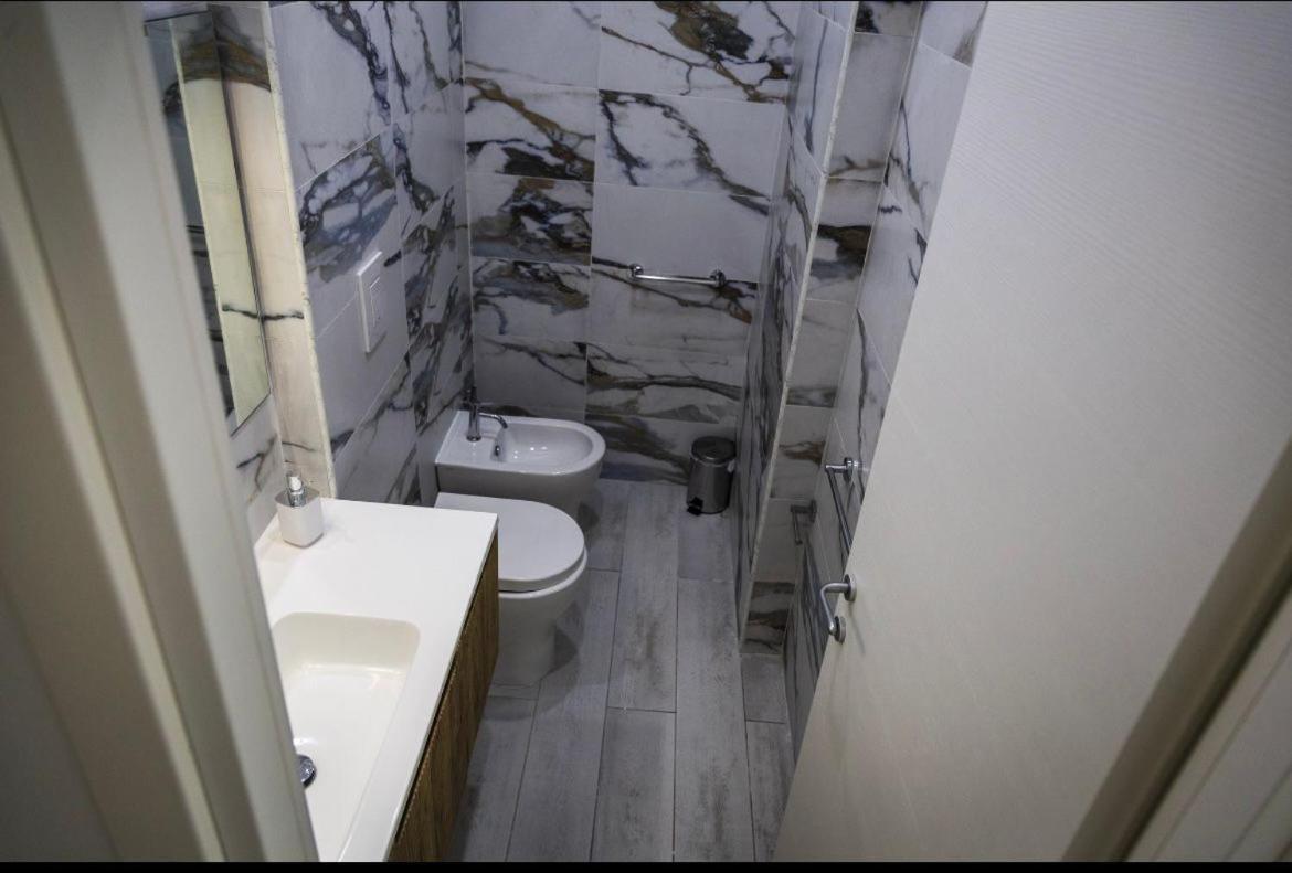 Legami House Hotel Napoli Eksteriør billede